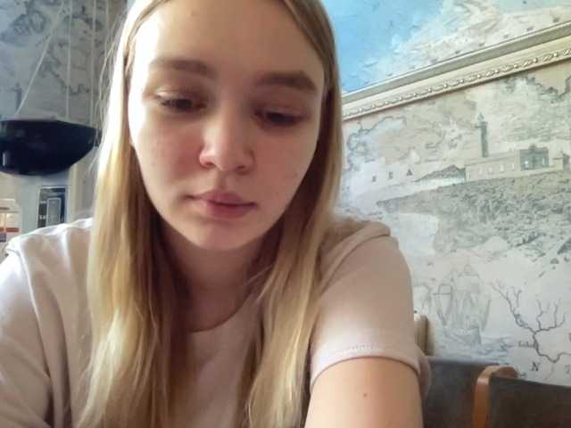 HerminiaLanting live cam on BongaCams