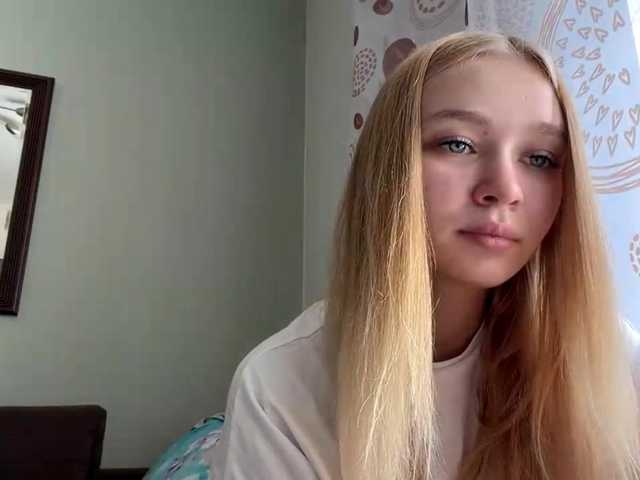 HerminiaLanting live cam on BongaCams