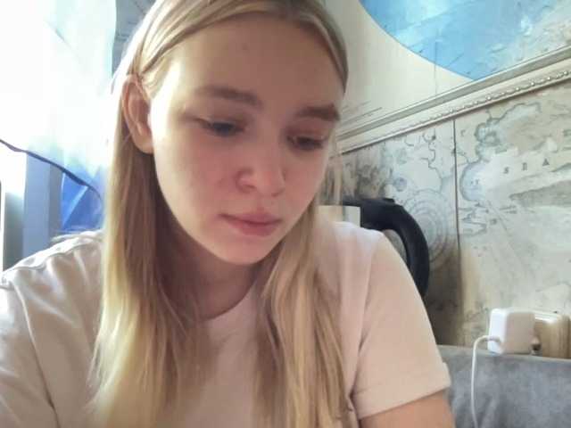 HerminiaLanting live cam on BongaCams