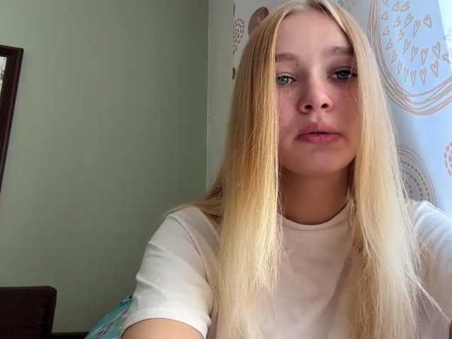 HerminiaLanting live cam on BongaCams