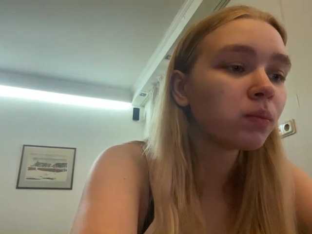 HerminiaLanting's BongaCams show and profile