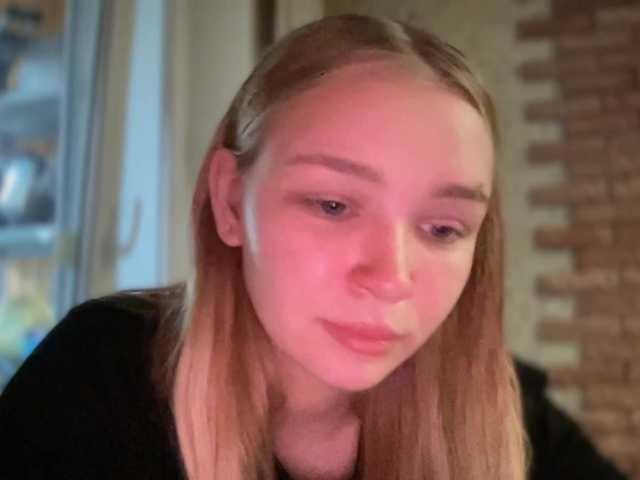 HerminiaLanting live cam on BongaCams