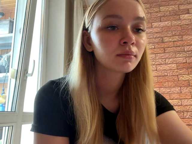HerminiaLanting live cam on BongaCams