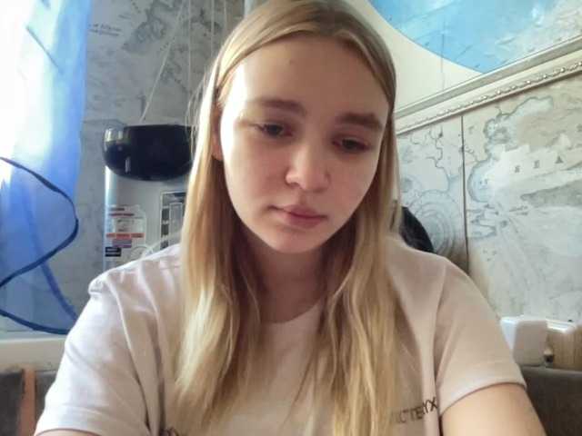 HerminiaLanting live cam on BongaCams