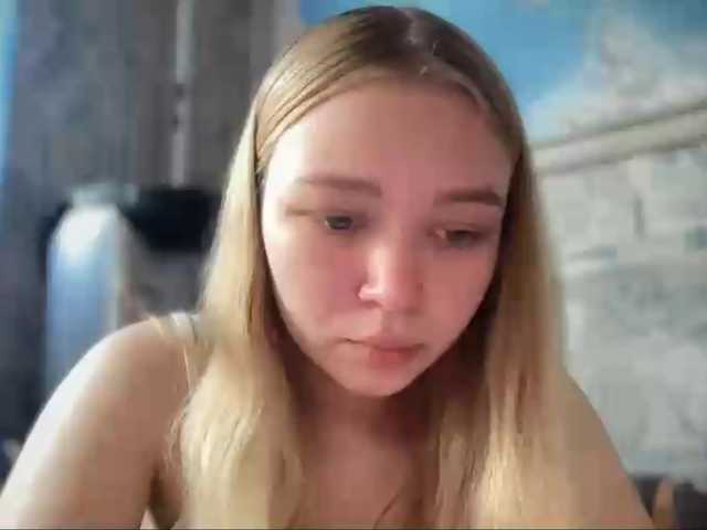 HerminiaLanting live cam on BongaCams