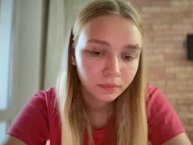 HerminiaLanting live cam on BongaCams
