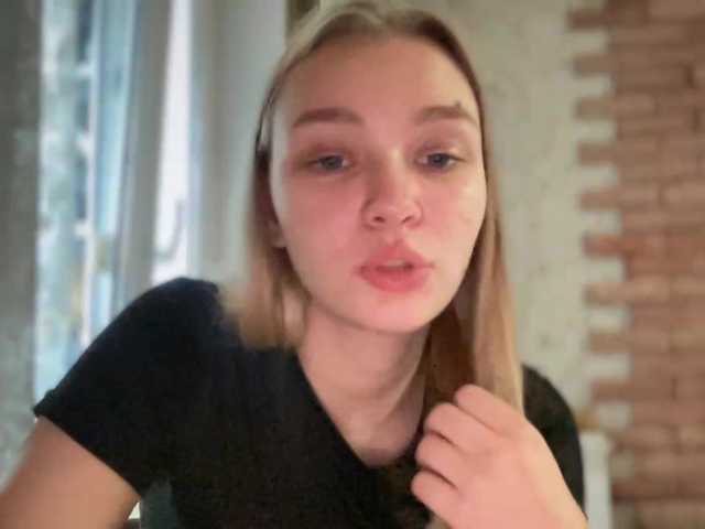HerminiaLanting live cam on BongaCams