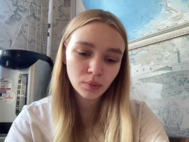 HerminiaLanting live cam on BongaCams