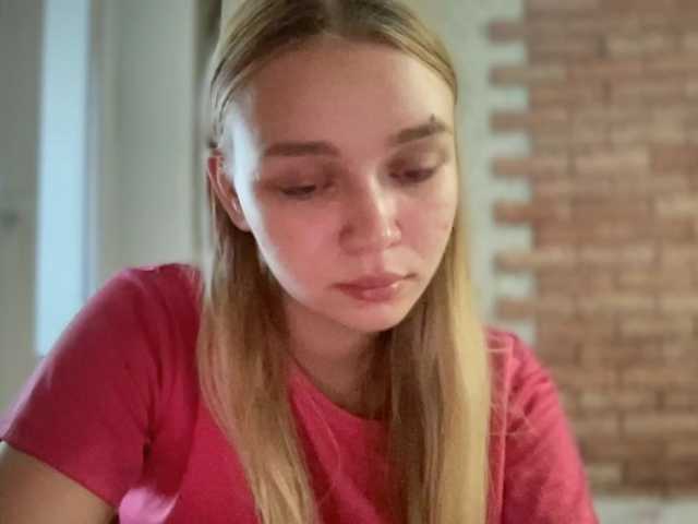 HerminiaLanting live cam on BongaCams