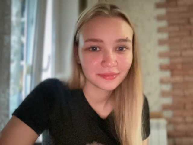 HerminiaLanting live cam on BongaCams