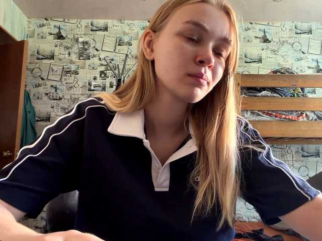 HerminiaLanting live cam on BongaCams