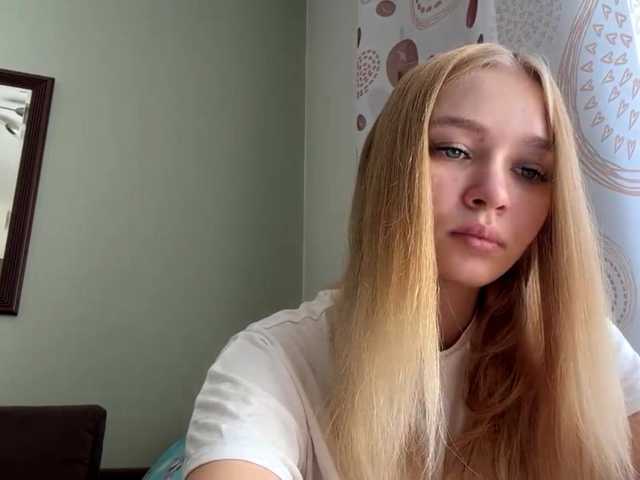 HerminiaLanting live cam on BongaCams