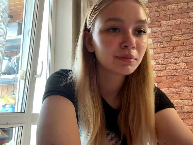 HerminiaLanting live cam on BongaCams