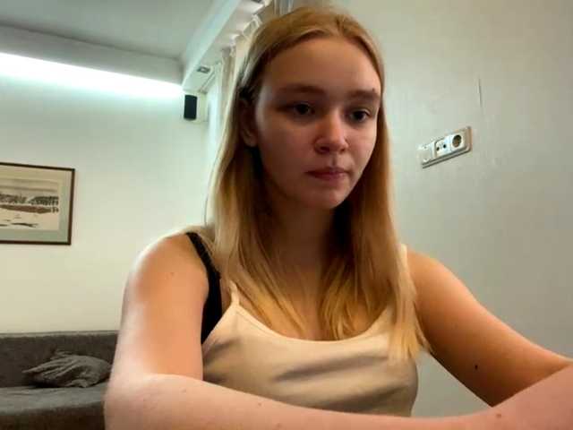 HerminiaLanting's BongaCams show and profile