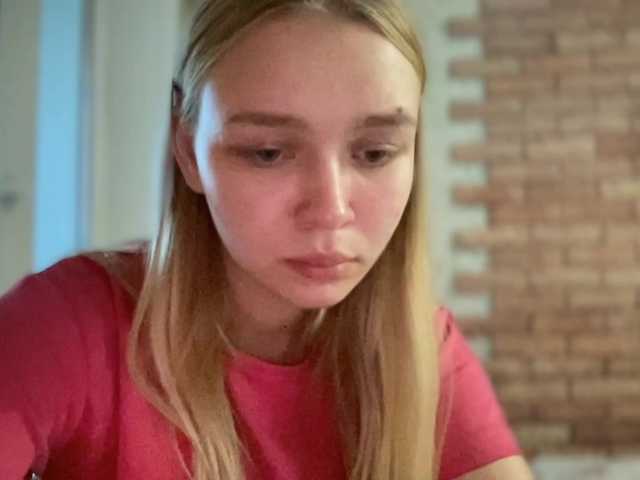 HerminiaLanting live cam on BongaCams