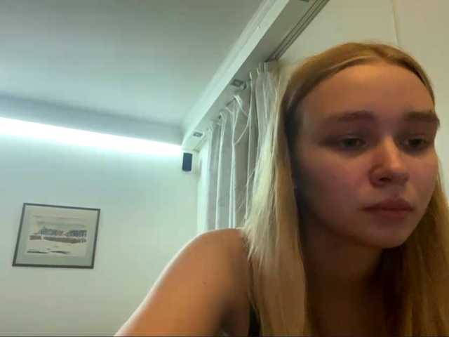 HerminiaLanting's BongaCams show and profile