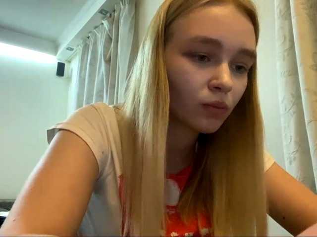 HerminiaLanting's BongaCams show and profile