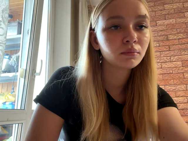 HerminiaLanting live cam on BongaCams