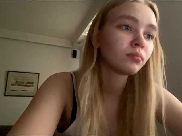 HerminiaLanting's BongaCams show and profile