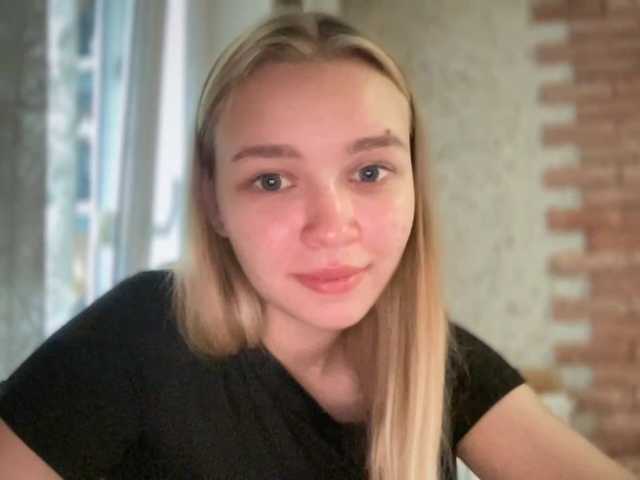 HerminiaLanting live cam on BongaCams