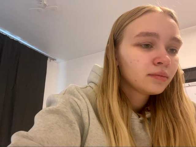 HerminiaLanting's BongaCams show and profile