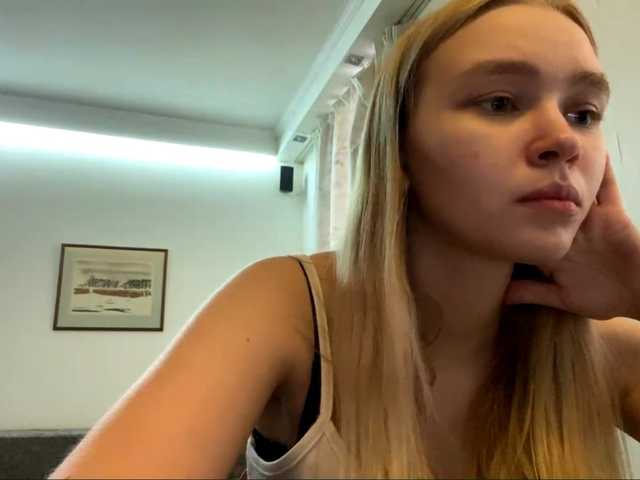 HerminiaLanting's BongaCams show and profile