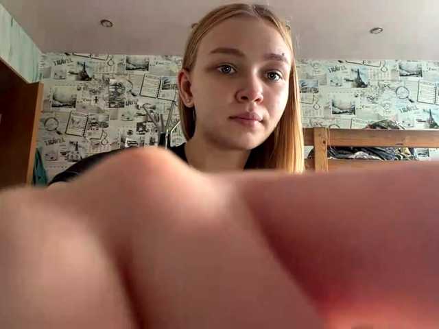 HerminiaLanting live cam on BongaCams