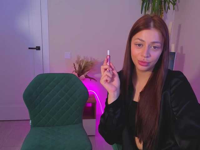 Lizattt live cam on BongaCams