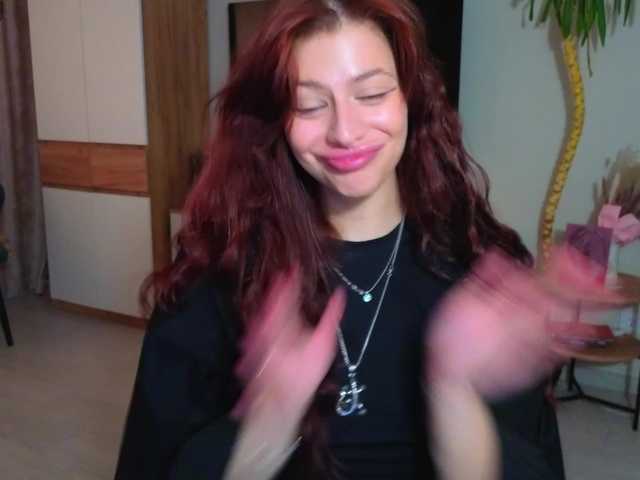 Lizattt live cam on BongaCams