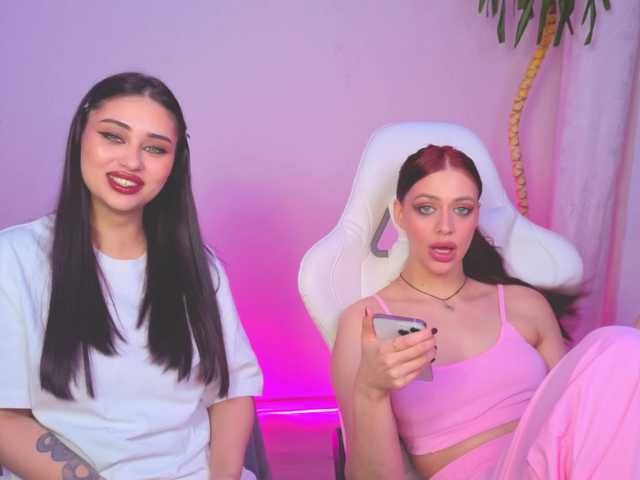 Lizattt's BongaCams show and profile