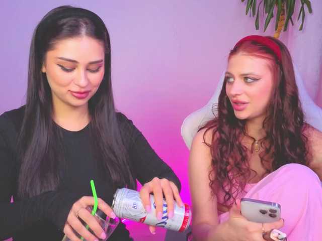 Lizattt's BongaCams show and profile