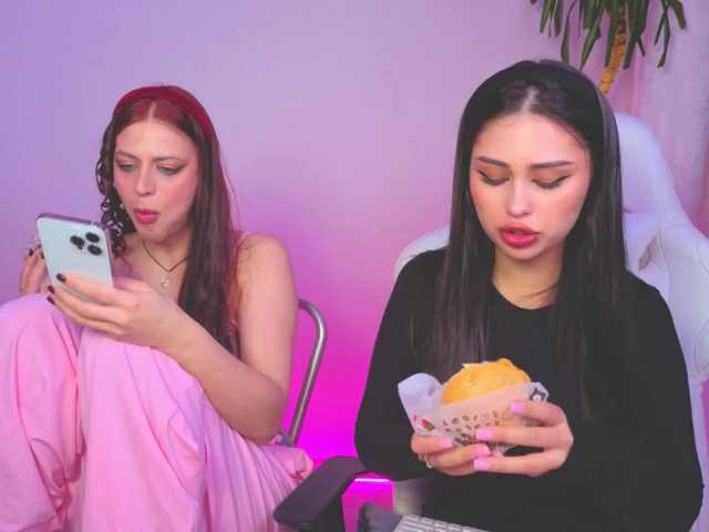 Lizattt's BongaCams show and profile