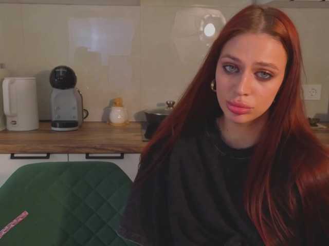 Lizattt live cam on BongaCams