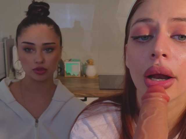 Lizattt live cam on BongaCams