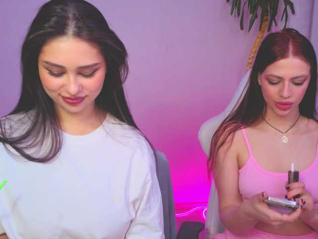 Lizattt's BongaCams show and profile