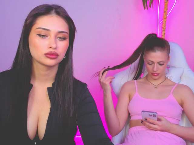 Lizattt's BongaCams show and profile
