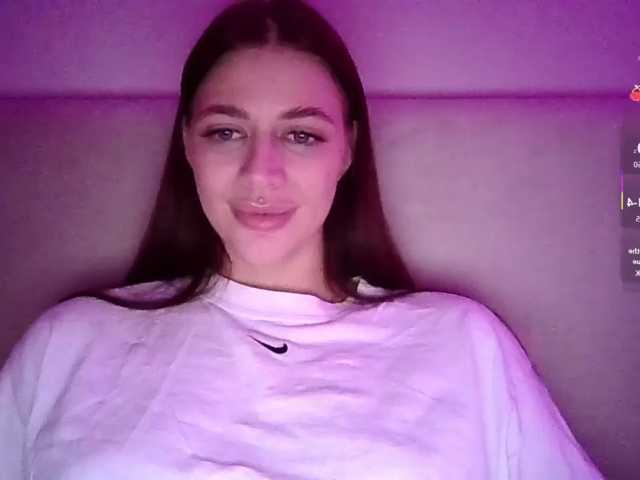 Lizattt live cam on BongaCams