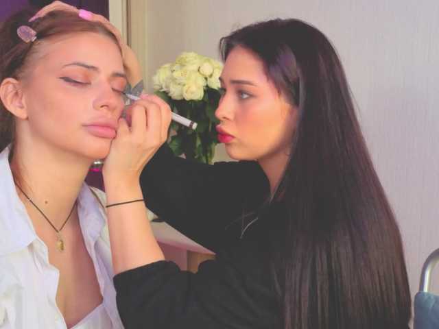 Lizattt's BongaCams show and profile