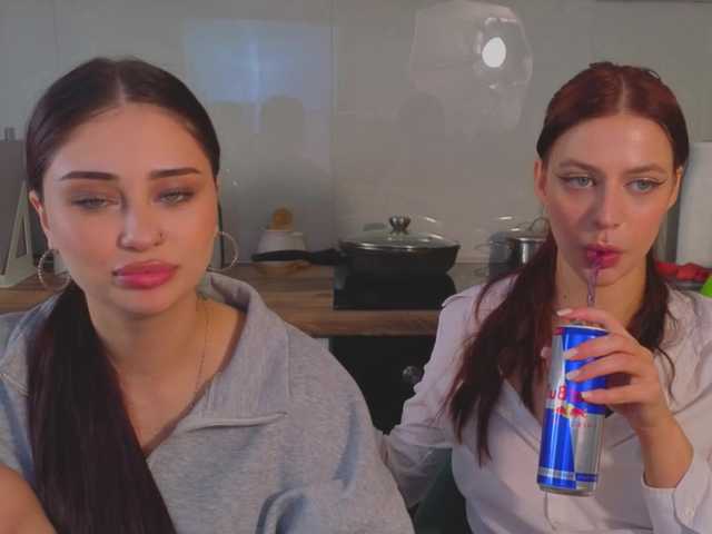 Lizattt live cam on BongaCams