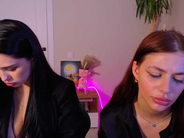 Lizattt live cam on BongaCams