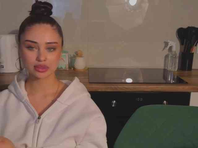 Lizattt Sex Cam Show