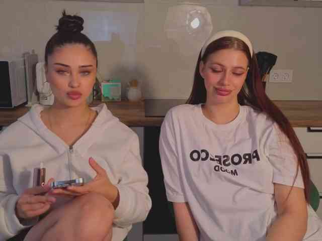 Lizattt Sex Cam Show