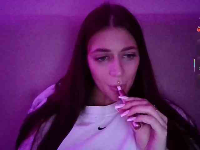 Elizabell_Rouge webcam