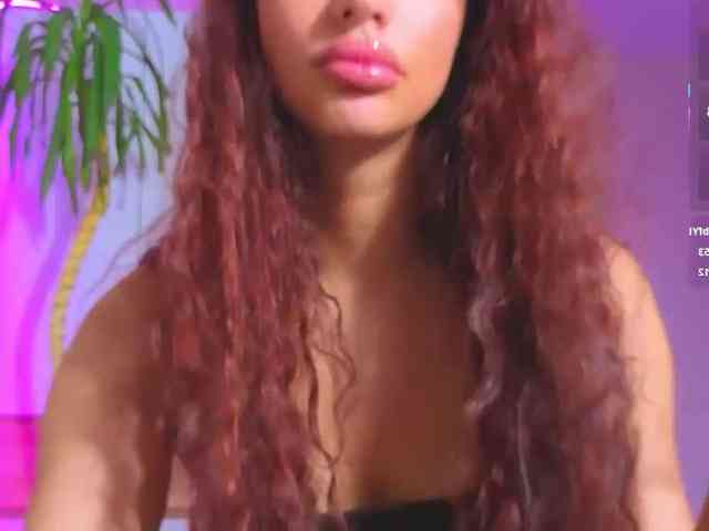 Elizabell_Rouge webcam