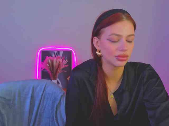 Lizarttt webcam