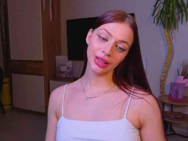Elizabell_rouge's live stream