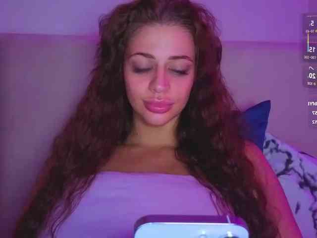 Elizabell_Rouge webcam