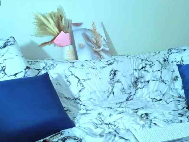 Elizabell_Rouge webcam