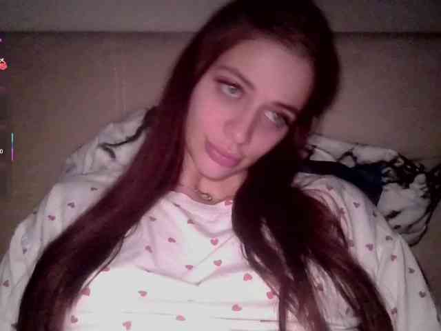 Elizabell_Rouge webcam