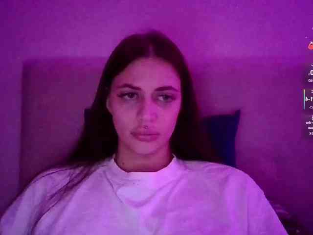 Elizabell_Rouge webcam